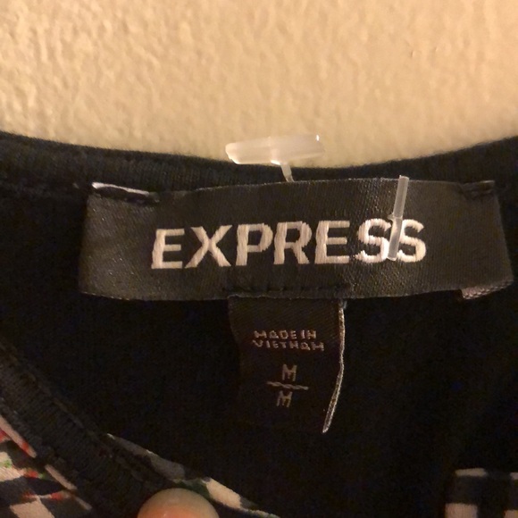 Express blouse for upcoming spring 😍 - Picture 2 of 2